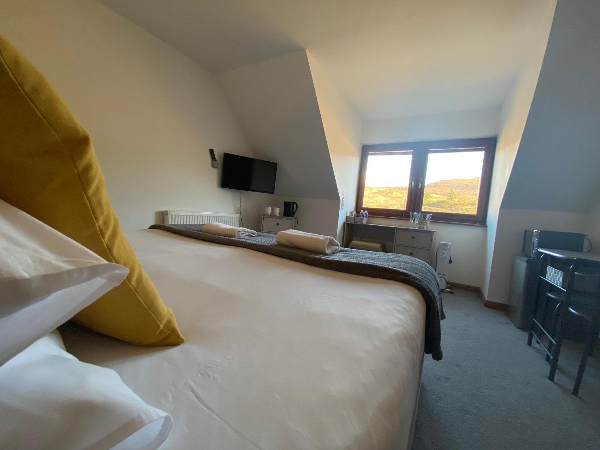 Highland Stays - Ben View Double Rooms Fort William Habitación foto